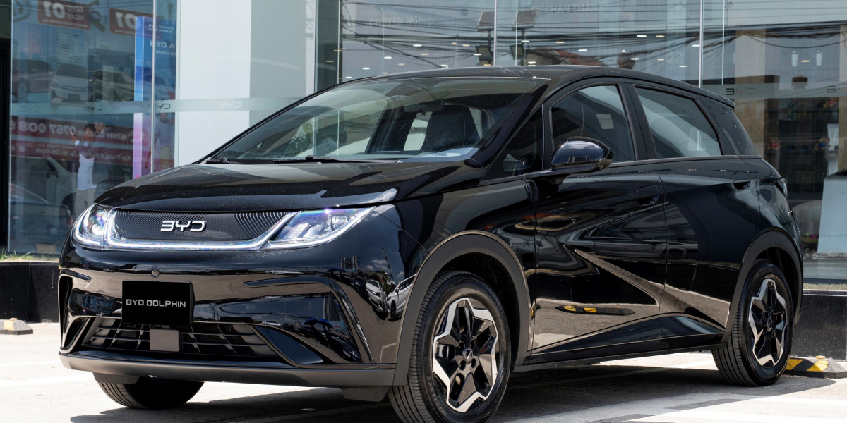 BYD Dolphin 2026 chốt giá từ 499 triệu đồng như Geely EX2: 435km/lần sạc, nhập Thái, tăng độ an toàn